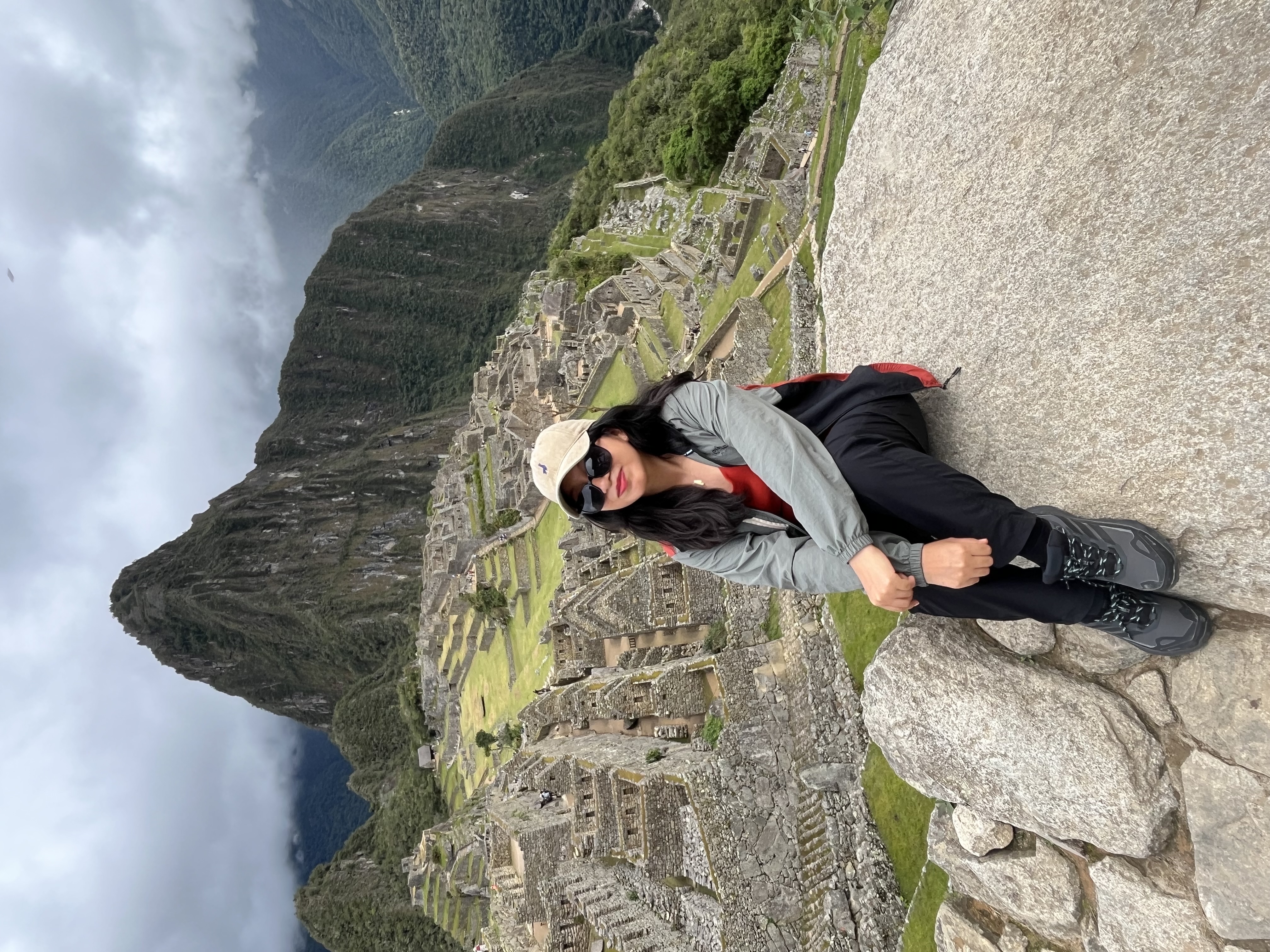 Diandra - Booking Executive